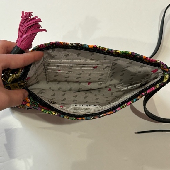 SAKROOTS NWT Artist Circle Rainbow Spirit Desert Polyester Adjustable Crossbody - Picture 4 of 8